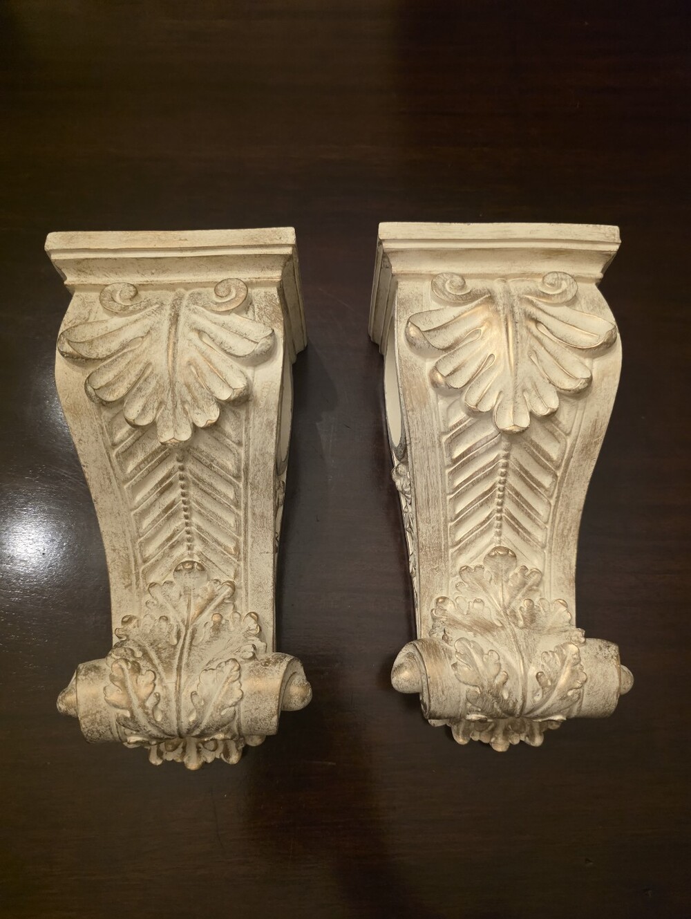 Corbels Decorative Cream Wall/Curtain Rod - Pair